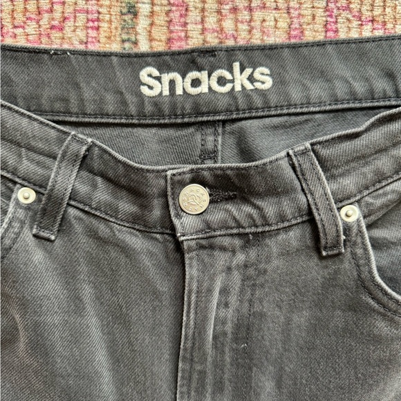 Mother - SNACKS! High Waisted Double Stack Seam Ankle in Mouthwatering - Picture 7 of 9